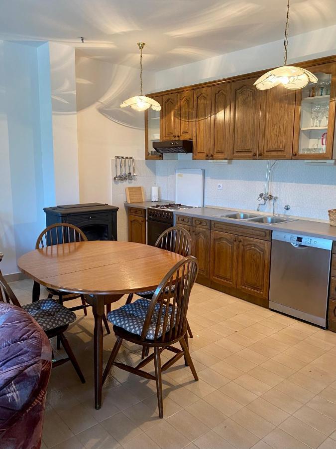 Apartmani Luka Zrnovo Luaran gambar